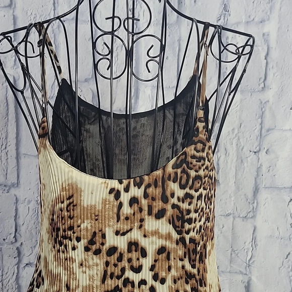 DAVI & DANI Leopard Print Flowy Crinkle Lacey Blouse Medium - Picture 5 of 7